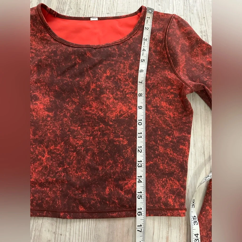 Lululemon Long Sleeve Top - Picture 6 of 9
